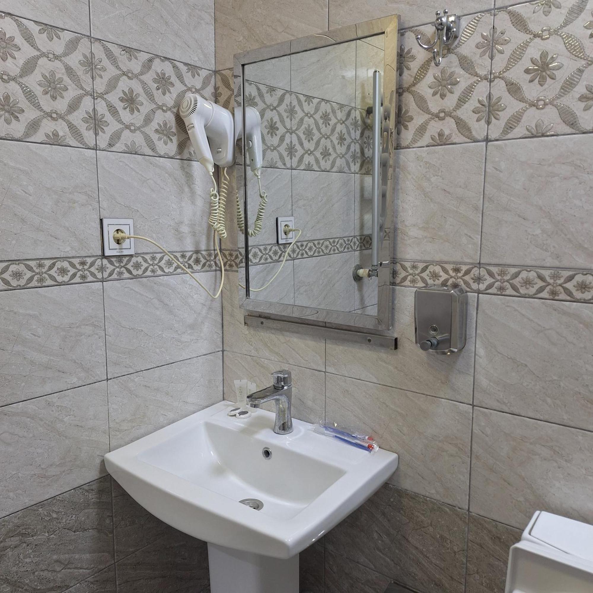 Nord West Hotel Baku Exterior photo
